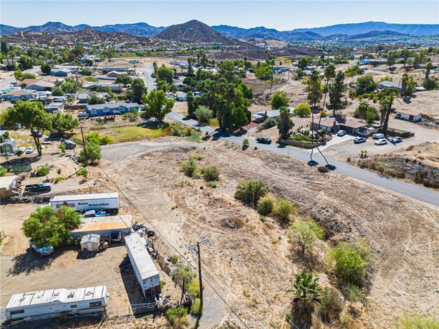 28492 Connecticut Drive, Menifee, CA 92587
