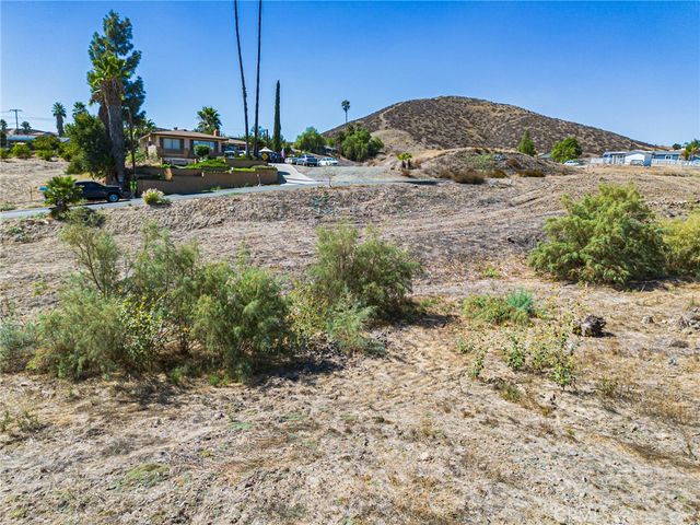 28492 Connecticut Drive, Menifee, CA 92587