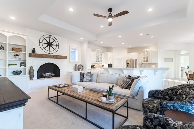 6615 Old Jacksonboro Road, Ravenel, SC 29470