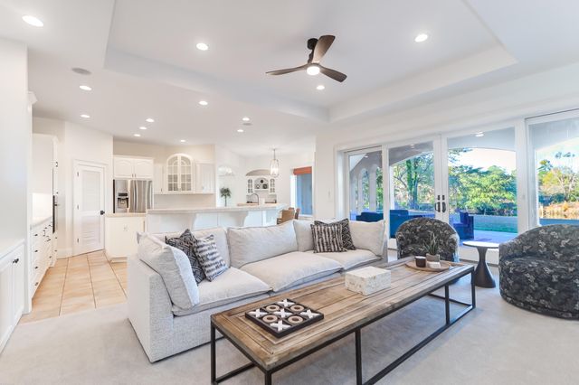 6615 Old Jacksonboro Road, Ravenel, SC 29470