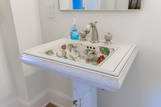 6615 Old Jacksonboro Road, Ravenel, SC 29470