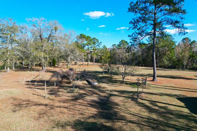 6615 Old Jacksonboro Road, Ravenel, SC 29470