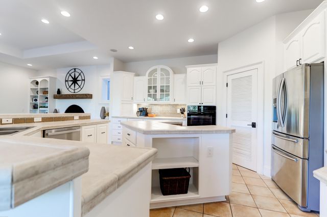 6615 Old Jacksonboro Road, Ravenel, SC 29470