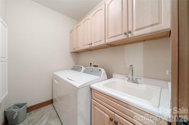 176 Hemlock Lane, Lake Lure, NC 28746