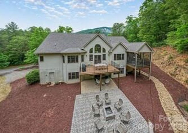 176 Hemlock Lane, Lake Lure, NC 28746