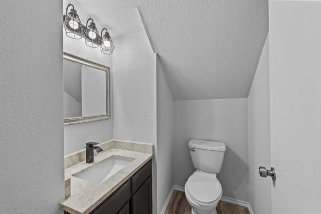 2906 Menlo Park Lane, Carrollton, TX 75007