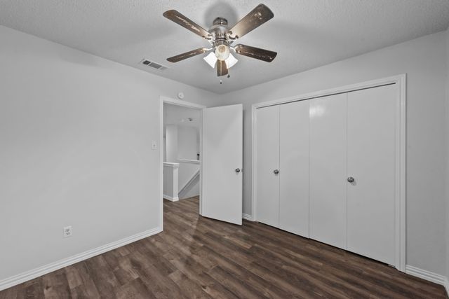 2906 Menlo Park Lane, Carrollton, TX 75007