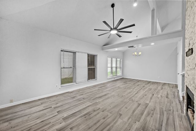 2906 Menlo Park Lane, Carrollton, TX 75007