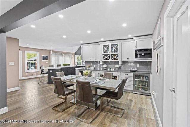 5 Autumn Avenue, Jackson, NJ 08527