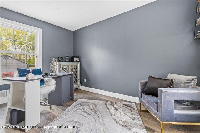 5 Autumn Avenue, Jackson, NJ 08527