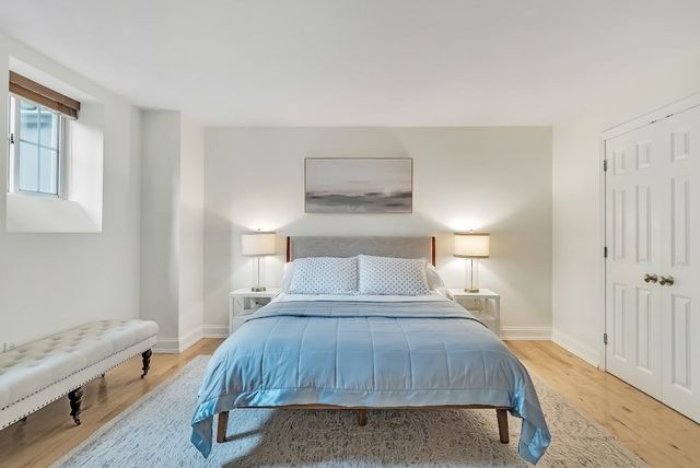 20 Chapel Street B304, Brookline, MA 02446