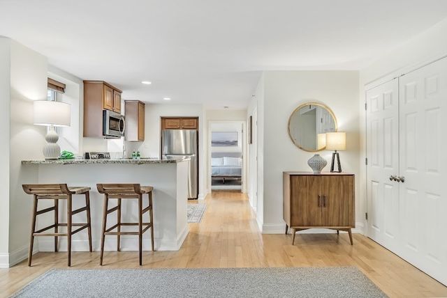 20 Chapel Street B304, Brookline, MA 02446