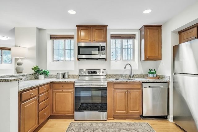 20 Chapel Street B304, Brookline, MA 02446