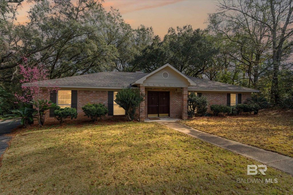 8080 Danielle Drive, Mobile, AL 36695