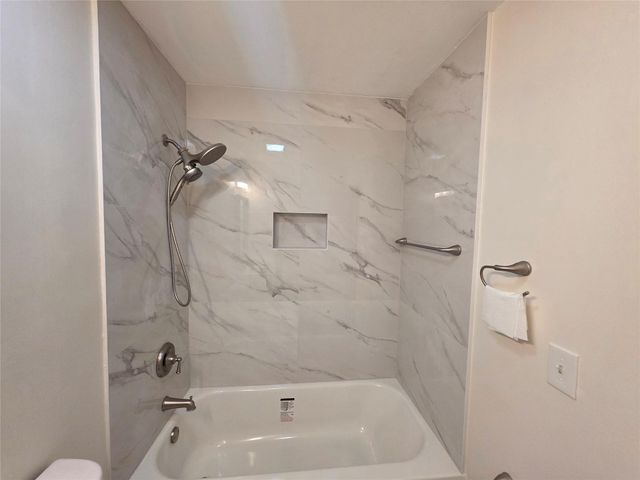 309 NE 169th Street, North Miami Beach, FL 33162