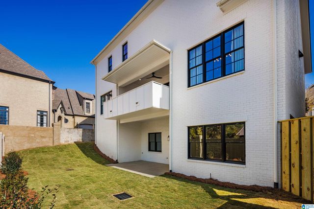 1719 COLLINWOOD COURT, Vestavia Hills, AL 35216