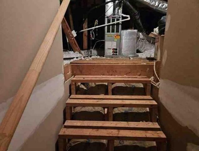 405 Pine Valley Dr, Powder Springs, GA 30127