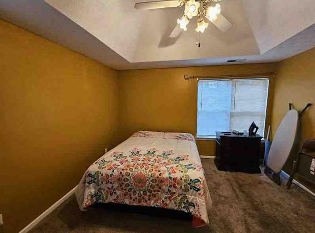 405 Pine Valley Dr, Powder Springs, GA 30127