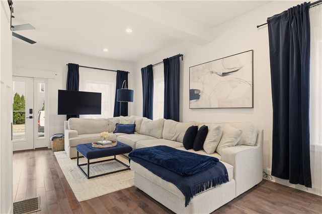 269 Bellman Avenue, Warwick, RI 02889