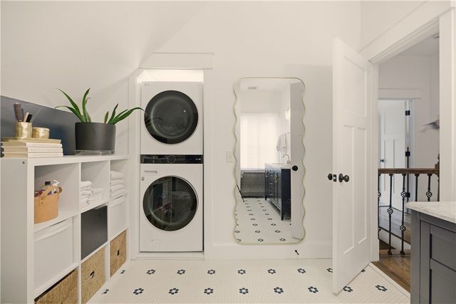 269 Bellman Avenue, Warwick, RI 02889