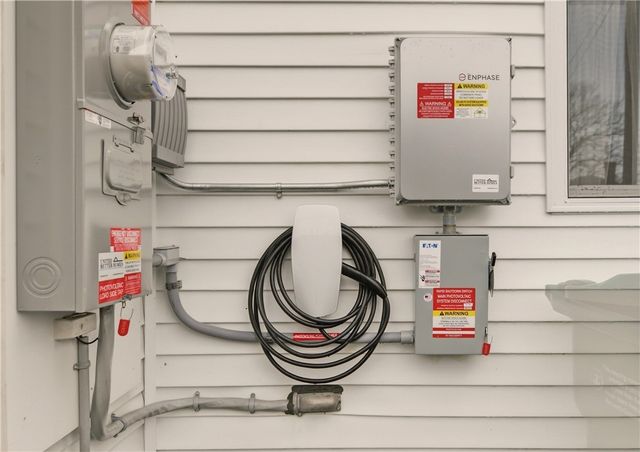 269 Bellman Avenue, Warwick, RI 02889