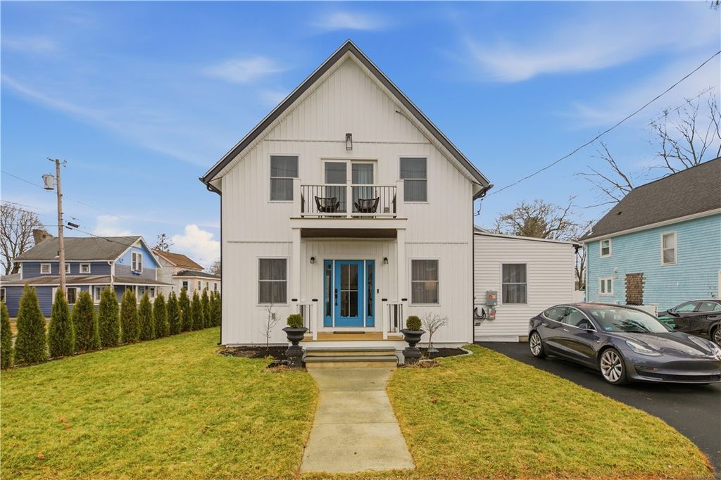 269 Bellman Avenue, Warwick, RI 02889