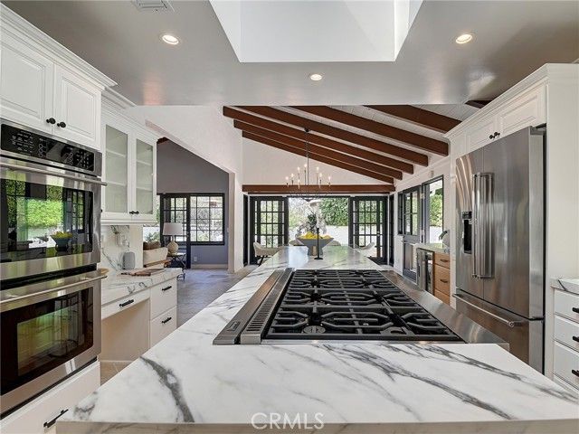 46 Empty Saddle Road, Rolling Hills Estates, CA 90274