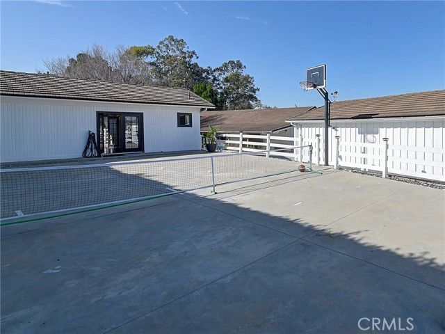 46 Empty Saddle Road, Rolling Hills Estates, CA 90274