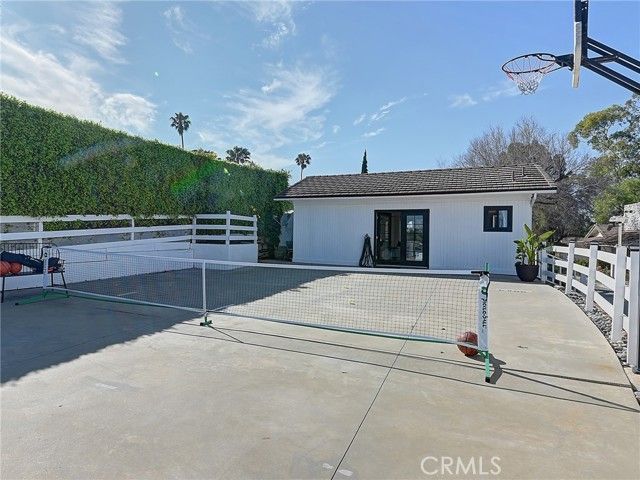 46 Empty Saddle Road, Rolling Hills Estates, CA 90274