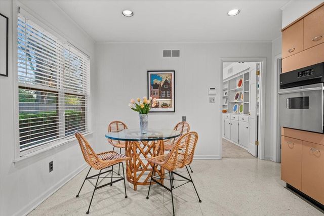 4114 VILLAGE RD, Memphis, TN 38117