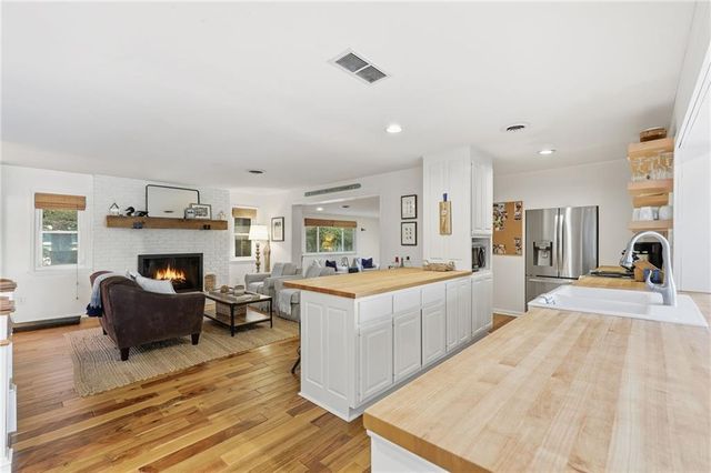 7820 Barkers Bend Drive, Murrayville, GA 30564