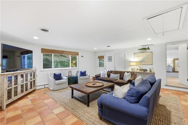 7820 Barkers Bend Drive, Murrayville, GA 30564