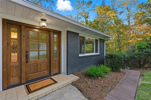 7820 Barkers Bend Drive, Murrayville, GA 30564