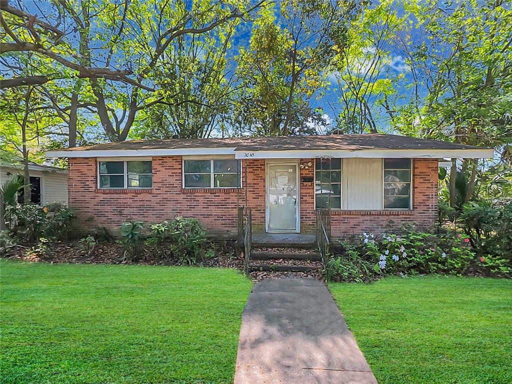 2045 E 42nd Street, Other, GA 31404