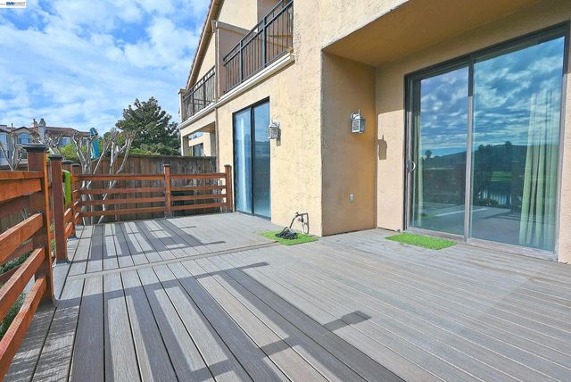 2057 Echo Pl, San Ramon, CA 94582