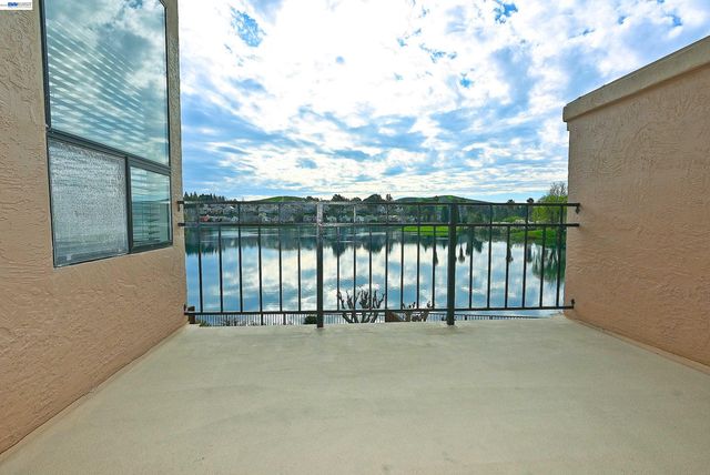 2057 Echo Pl, San Ramon, CA 94582