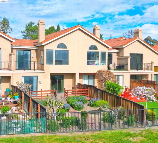 2057 Echo Pl, San Ramon, CA 94582