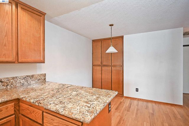 2057 Echo Pl, San Ramon, CA 94582