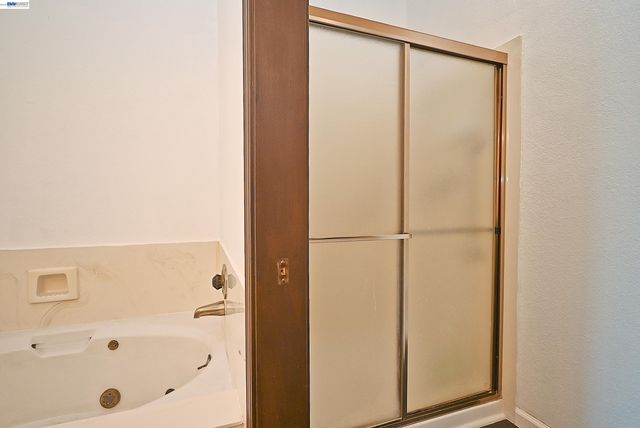 2057 Echo Pl, San Ramon, CA 94582