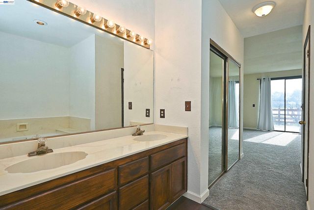 2057 Echo Pl, San Ramon, CA 94582