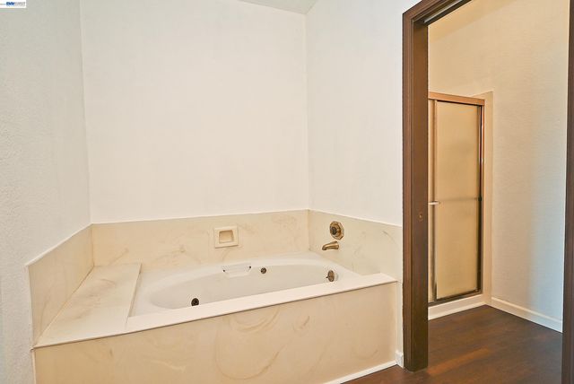 2057 Echo Pl, San Ramon, CA 94582