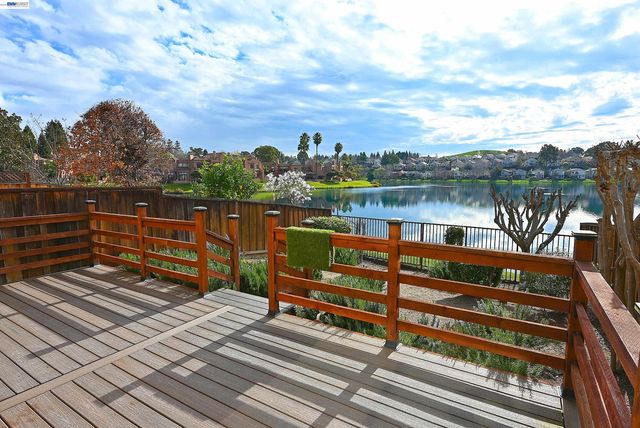 2057 Echo Pl, San Ramon, CA 94582