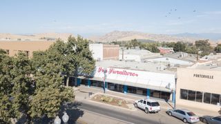 40 N Main Street, Porterville, CA 93257