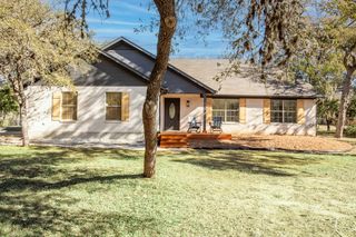 520 HUNTER RIDGE RD, San Marcos, TX 78666