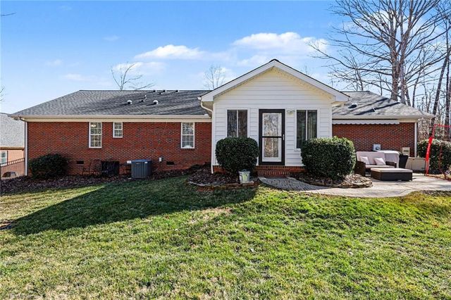 937 Chamberlin Drive, Asheboro, NC 27205