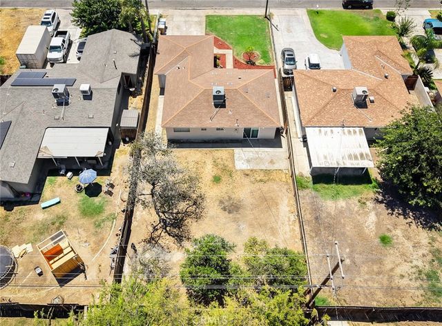 708 Delfino, Bakersfield, CA 93304