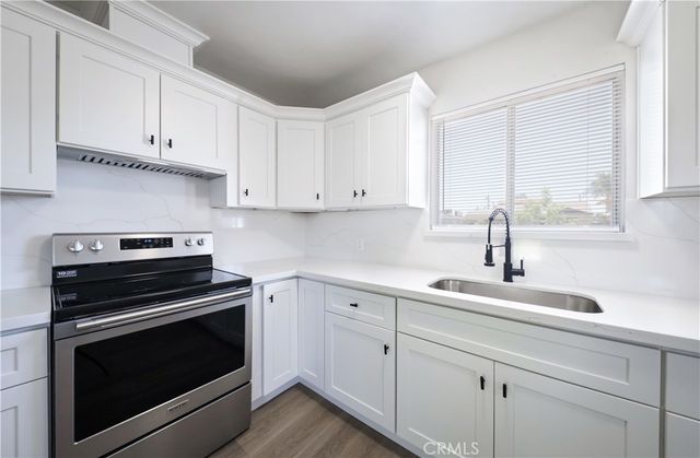 708 Delfino, Bakersfield, CA 93304