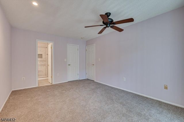 118 Edward Dr, Franklin Twp., NJ 08823