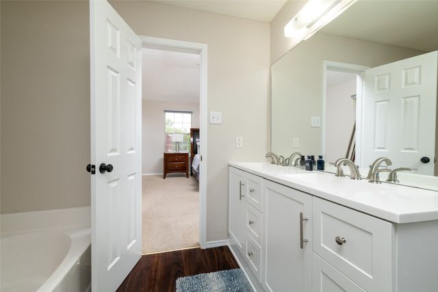 5916 Wisdom Creek Drive, Dallas, TX 75249