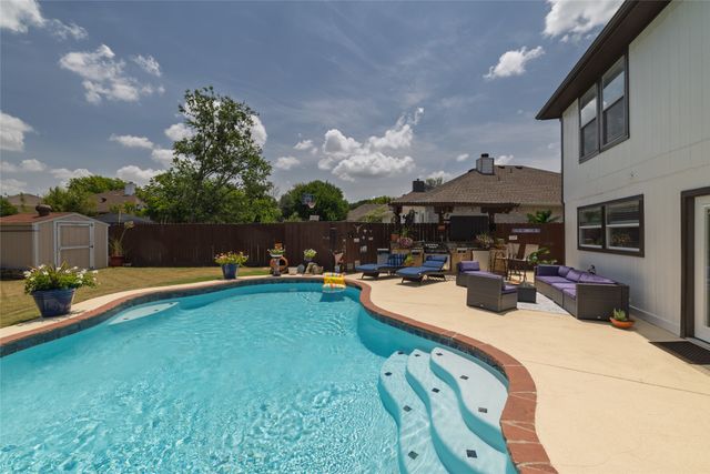 5916 Wisdom Creek Drive, Dallas, TX 75249